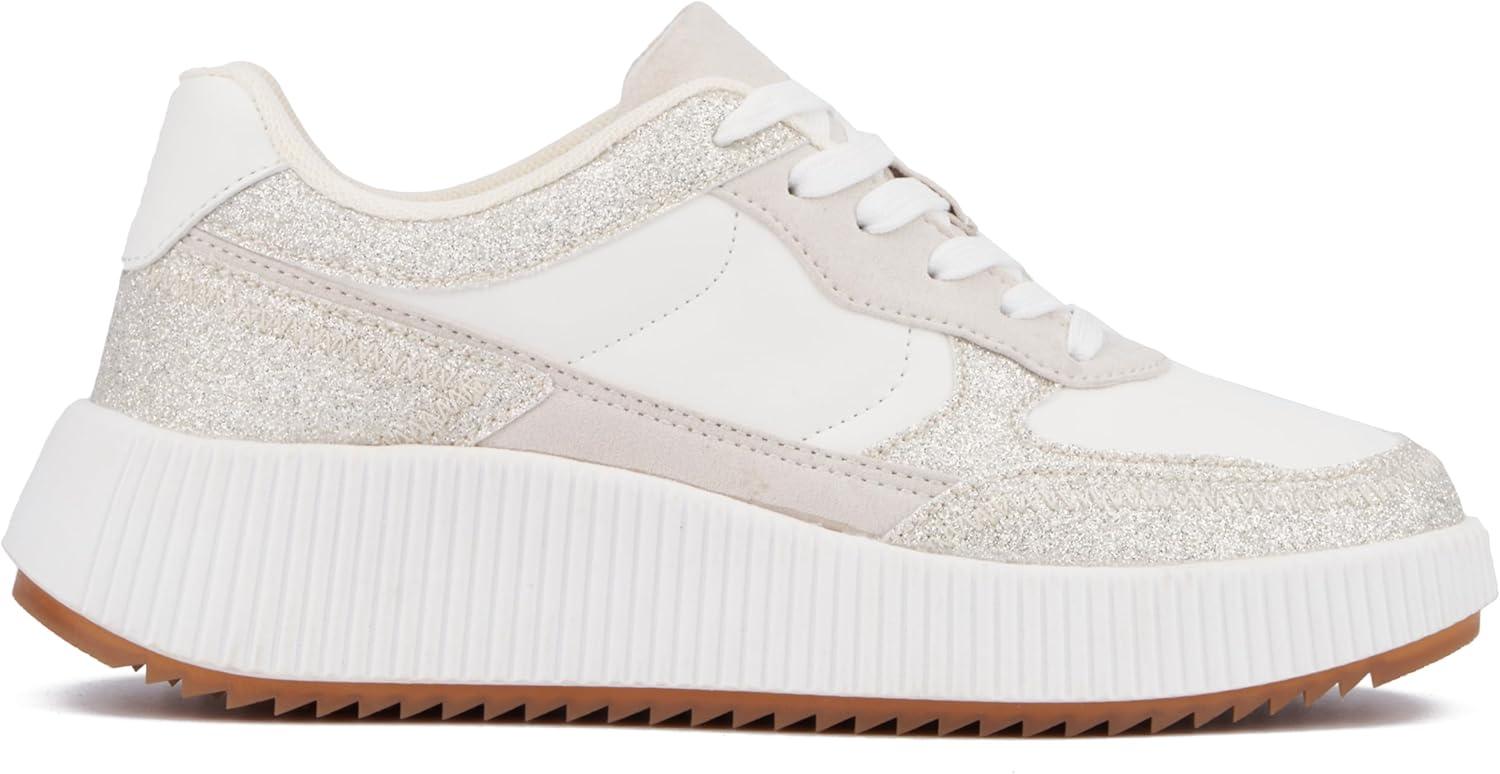 imageOlivia Miller Womens Beauty Queen Low Top Round Sneakers TPR Outsole